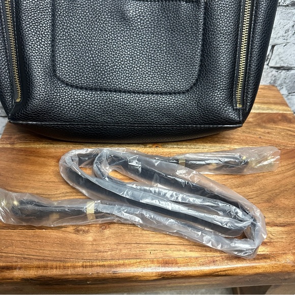 EUC Ann Taylor Elegant Black Leather Purse with Adjustable Shoulder Strap - Picture 8 of 15